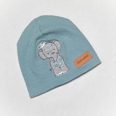 handmade Mütze Baby bestickt Elefant